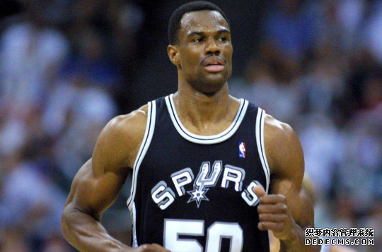 Who are the strongest older rookies in the NBA? List of the strongest older rookies in the NBA Who are the strongest older rookies in the NBA? Inventory of the strongest older rookies in the NBA