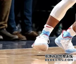What sneakers Curry wore on December 18 in the NBA List of sneakers worn by NBA stars on December 18th What sneakers will Curry wear on NBA December 18 List of sneakers worn by NBA stars on December 18th