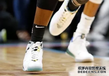 What are the sneakers worn by NBA stars on December 23? List of sneakers worn by NBA stars on December 23 What are the sneakers worn by NBA stars on December 23? List of sneakers worn by NBA stars on December 23