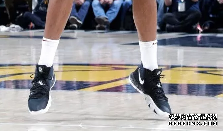 What are the sneakers worn by NBA stars on December 19th? Inventory of sneakers worn by NBA stars on December 19th