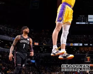 What are the sneakers worn by NBA stars on December 19th NBA Inventory of sneakers worn by stars on December 19