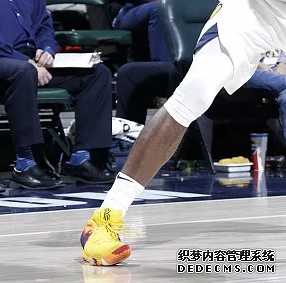 What are the sneakers worn by NBA stars on December 13th? Inventory of sneakers worn by NBA stars on December 13th What are the sneakers worn by NBA stars on December 13th? Inventory of sneakers worn by NBA stars on December 13th