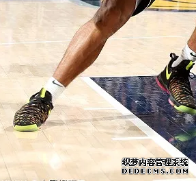 What sneakers are worn by NBA stars on December 13th? An inventory of sneakers worn by NBA stars on December 13th What sneakers are worn by NBA stars on December 13th? Inventory of sneakers worn by NBA stars on December 13