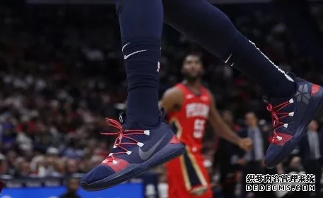 What are the sneakers worn by NBA stars on December 17th? List of sneakers worn by NBA stars on December 17th What are the sneakers worn by NBA stars on December 17? List of sneakers worn by NBA stars on December 17