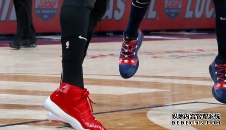 What sneakers are worn by NBA stars on December 17th What are the sneakers worn by NBA stars on December 17th List of sneakers worn by NBA stars on December 17th