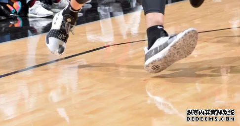 What are the sneakers worn by NBA stars on December 14th? List of sneakers worn by NBA stars on December 14th What sneakers are worn by NBA stars on December 14th? List of sneakers worn by NBA stars on December 14