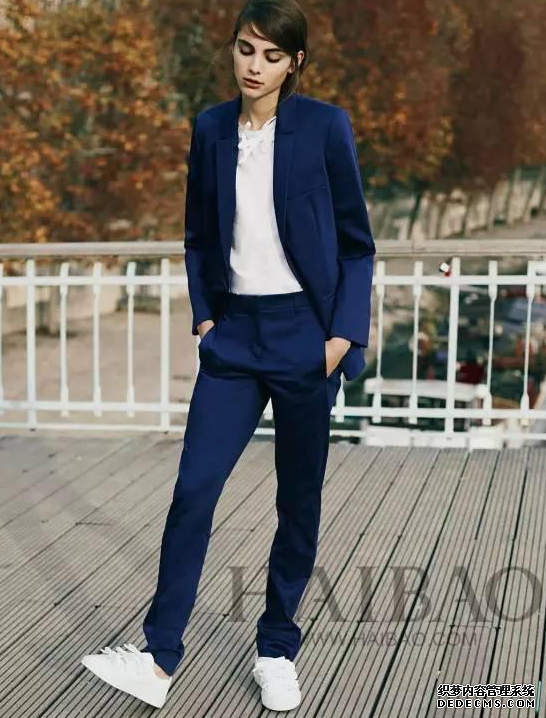 How to match trousers and sneakers to look good Tips for matching trousers and sneakers How to match trousers and sneakers to look good Tips for matching trousers + sneakers