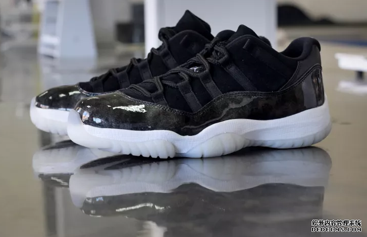 AJ11low Earl's actual appreciation AJ11low Earl on-feet picture