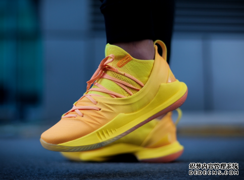 Appreciation of details of Curry 5's trip to China Appreciation of details of Curry 5's trip to China Appreciation of details of Curry 5's trip to China