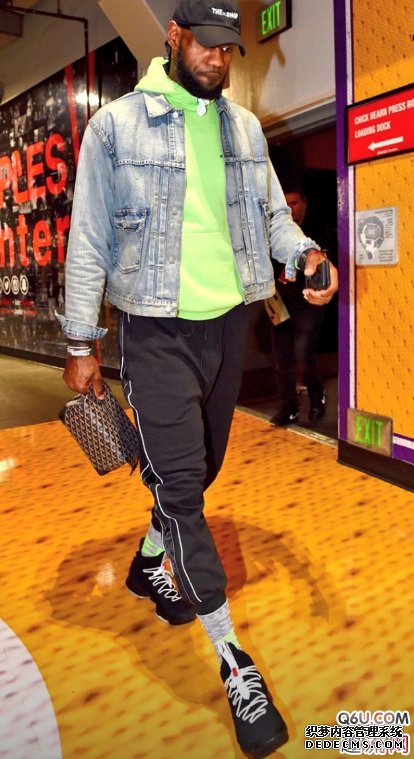 Appreciate the AJ5 joint James 15 on feet. When will AJ5 x James 15 be released Appreciate the AJ5 joint James 15 on feet AJ5 x When will James 15 be released