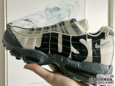 Nike air Max 95 Mount Fuji Japan Limited Unboxing Review air Max 95 Mount Fuji Foot Photos Nike air Max 95 Japan Limited Unboxing Review air Max 95 Mount Fuji Foot Photos