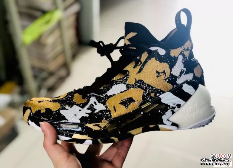Anta KT4 Black Moon unboxing review How to clean the KT4 Black Moon shoe upper Anta KT4 Black Moon unboxing review How to clean the KT4 Black Moon shoe upper