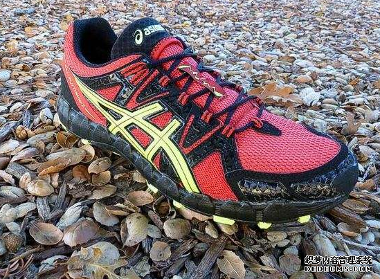 Are cross-country running shoes suitable for running? What are the characteristics of cross-country running shoes Are cross-country running shoes suitable for running? What are the characteristics of cross-country running shoes