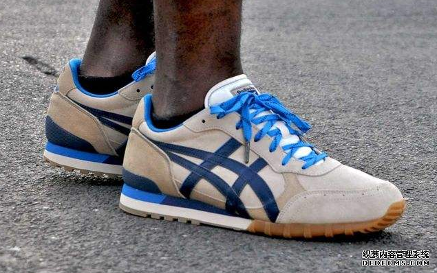 What is the difference between ASICS and Onitsuka Tiger? Which country's brand Onitsuka Tiger is? What is the difference between ASICS and Onitsuka Tiger? Which country is Onitsuka Tiger's brand?