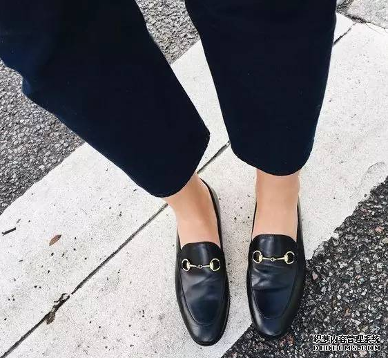 What should I do if my shoes are deformed? How long can I wear my shoes? What should I do if my shoes are deformed? How long can my shoes be worn