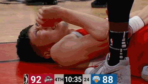 Zhou Qi injured his elbow in the Development League. How will Zhou Qi's future go? Zhou Qi suffered an elbow injury in the Development League. What is Zhou Qi's future path?