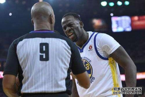 Dream Green was fined for bombarding the referee. Green's hot temper needs to be changed Dream Green was fined for bombarding the referee. Green's hot temper needs to be changed