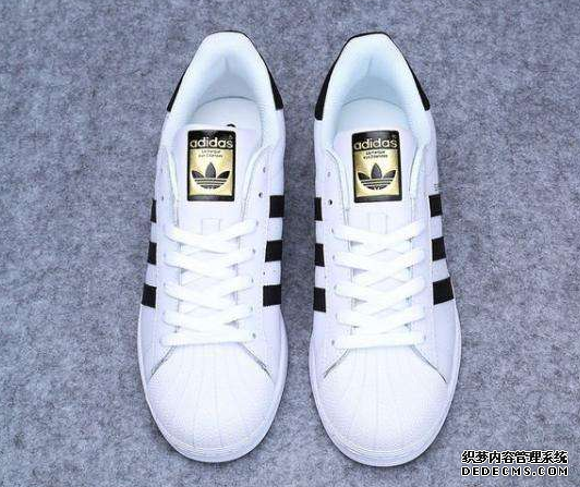 Distinguish the authenticity of Adidas gold label shell toe, compare the authenticity of clover shell toe Distinguish the authenticity of Adidas gold label shell toe, compare the authenticity of clover shell toe