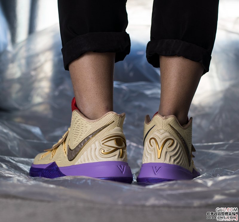 What does the Concepts x Nike Kyrie 5 special shoe box look like? Where can I buy the Kyrie 5 Egyptian-themed special shoe box What does the Concepts x Nike Kyrie 5 special shoe box look like? Where can I buy the Kyrie 5 Egyptian-themed special shoe box