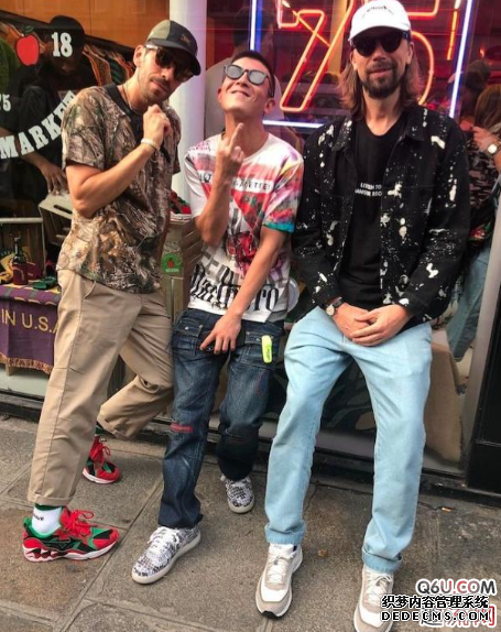 Edison Chen, who never follows trends, is the trend. Have you seen these shoes worn by Edison Chen? Edison Chen, who never follows trends, is the trend. Have you seen these shoes worn by Edison Chen?