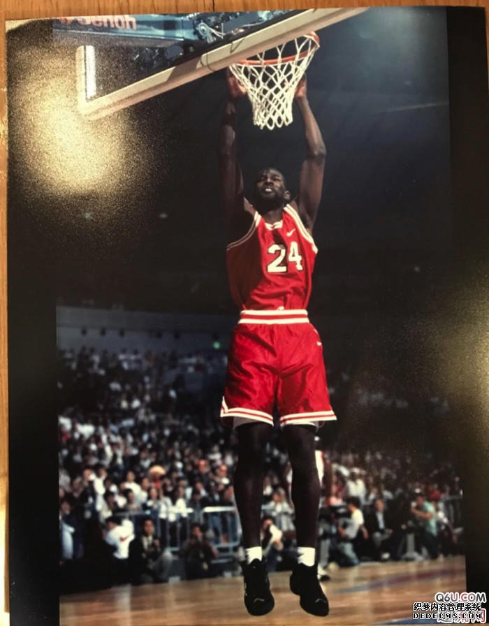 Why did Jordan launch international flight colors? How did AJ international flight colors come about