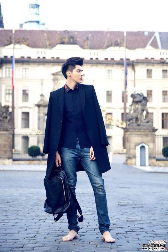 Wu Yifan's super cool and fashionable male outfits. How boys can dress fashionably and handsomely Wu Yifan's super cool and fashionable male outfits. How boys can dress fashionably and handsome