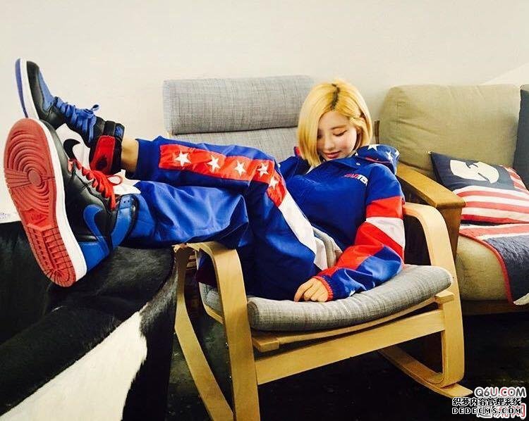 DJ Soda, Huang Suxi wears AJ on his feet, which DJs have them? Inventory of shoes worn by Soda